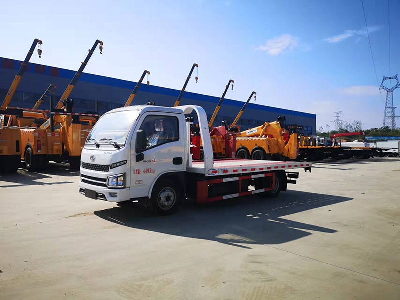 躍進(jìn)S100藍(lán)牌輕量化清障車